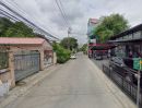 ขายที่ดิน - ขายที่ดินพร้อมบ้าน โซนเลียบด่วน ซอยร่วมน้ำใจ (ประดิษฐ์มนูธรรม 10)