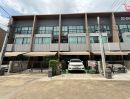 ขายทาวน์เฮาส์ - ขายทาวน์โฮมหรู 3 ชั้น บ้านกลางเมือง วัชรพล บ้านพร้อมอยู่ ใกล้ทางด่วน รามอินทรา
