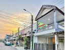 ขายทาวน์เฮาส์ - ขายทาวน์เฮ้าส์ 16 ตร.ว หมู่บ้านอัมพรไพศาล ซ.สุขาประชาสรรค์ 3 แต่งใหม่พร้อมอยู่ ต่อรองราคาได้