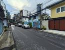 ขายบ้าน - ขายที่ดินพร้อมสิ่งปลูกสร้างแปลงเล็กๆติดถนน Smaller Land for sale Soi Huai Khwang area
