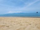 ขายที่ดิน - ขายที่ดินติดทะเลชายหาดทรายขาวน้ำใสในเกาะสมุยใกล้ถนนใหญ่รอบเกาะ