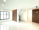 ขายบ้าน - บ้านเดี่ยว 2 ชั้น หมู่บ้าน เนเบอร์โฮม วัชรพล