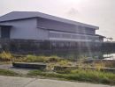 ขายโรงงาน / โกดัง - ที่ดินพร้อมโรงงาน มีห้องพักพนักงาน 7 ห้อง ติดถนน บางนา ตราด กม. 31