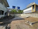 ขายที่ดิน - ขายที่ดินพร้อมบ้านเก่า 112 ตรว. บางนา กม.2 เข้าซอยเพียง 500 เมตร ใกล้ทางด่วน ใกล้ไบเทคบางนา เหมาะสร้างบ้าน