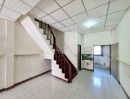ขายทาวน์เฮาส์ - ขายทาวน์เฮ้าส์ 2 ชั้น สุขาภิบาล 5 ซอย 58 เพียง 850,000 บาท