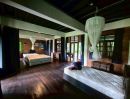 บ้าน - ให้เช่า/ขาย วิลล่าสร้างด้วยไม้ พร้อมสระว่ายน้ำและสวนในแม่ริม