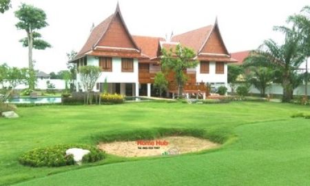 ขายบ้าน - Magnificent Modern Thai Teak House for rent near Mabprachan, Pattaya. Fully furnished, private pool and private putting green.