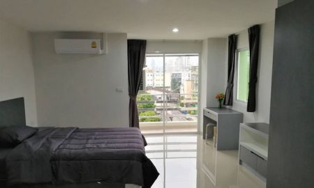 ขายอพาร์ทเม้นท์ / โรงแรม - Apartment Sathon of Bangkok for rent S.K. Grand Lumpini Apartment 40 Sq.m. 1 bed room have a swimming pool