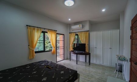 ให้เช่าบ้าน - For Rent in Koh Samui townhome townhouse in Bophut area near Tesco Lotus Makro Big C 2bedroom
