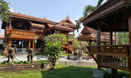 ขายบ้าน - ขายบ้านทรงไทย พร้อมบ้านปูน1ขั้น และ2ชั้น เนื้อที่ 333 ตารางวา ราคา 10 ล้านบาท