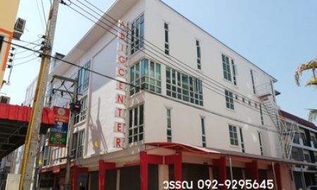 ขายอาคารพาณิชย์ / สำนักงาน - ขายอาคารพาณิชย์ 2 คูหา ย่านโรงเรียนกวดวิชา ในโครงการตึกน้ำ ใกล้โลตัส ตึกคอม อ.เมือง ชลบุรี ราคาพิเศษ