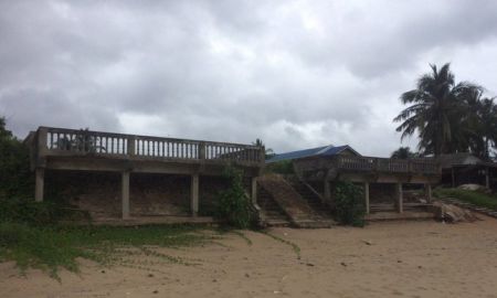 ขายที่ดิน - ขายที่ดินแบ่งแปลงขายได้ ติดหาดสะพลี ชุมพร ใกล้หาดทุ่งวัวแล่น เนื้อที่ 264 ตร.วา มี 2 แปลง