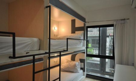 ขายอพาร์ทเม้นท์ / โรงแรม - ให้เซ้งโฮสเทล 2 ชั้น ใกล้ BTS พร้อมพงษ์ ซอยสุขุมวิท30 จำนวน 116 เตียง