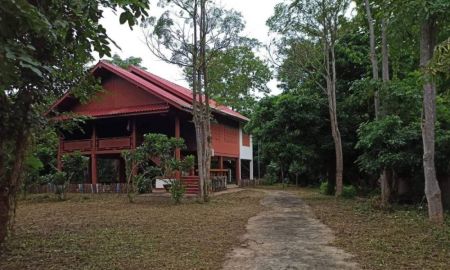 ขายบ้าน - ขาย บ้านสวนจอมปิง ลำปาง บ้านเดี่ยวไม้สักใต้ถุนสูง 2 ห้องนอน 2 ห้องน้ำ พร้อมสวนลำไย พื้นที่รวม 5 ไร่