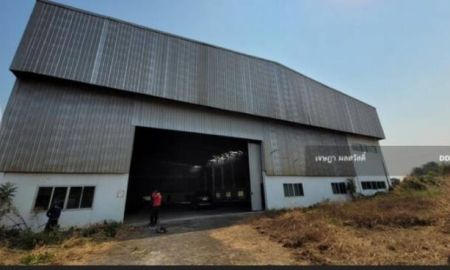 ให้เช่าโรงงาน / โกดัง - ขาย /เช่าโรงงาน กำลังปรับปรุงใหม่เขต EEC ชลบุรี โรงงานขนาด 2940 ตรม