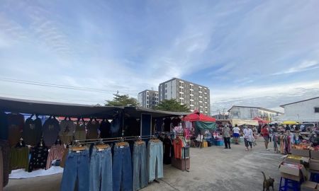 ขายที่ดิน - ขายที่ดินติดตลาดเอเซียเป็นตลาดชุมชน ศูนย์รวมขายอาหารต่างๆมากมาย เป็นที่นิยมจับจ่ายของผู้คนจำนวนมาก อ.ไทรน้อย จ.นนทบุรี