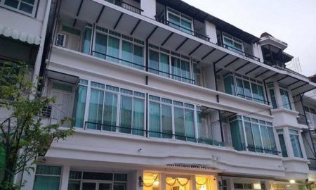 ให้เช่าอพาร์ทเม้นท์ / โรงแรม - ให้เช่าอาคาร 900 ตรม. มีห้องพัก 24 ห้อง ใกล้ MRT สุทธิสาร เหมาะทำเป็นที่พัก โรงแรม เฟอร์ครบพร้อมอยู่