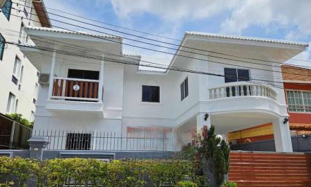 ให้เช่าบ้าน - บ้านเดี่ยว 2 ชั้นใจกลางเมืองพัทยา 5 ห้องนอน พัทยาใต้ House For Rent 5 Bedrooms South Pattaya