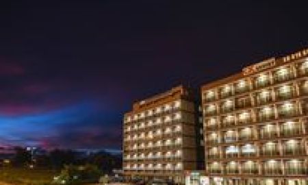 ขายอพาร์ทเม้นท์ / โรงแรม - ขาย ถูกมากโรงแรม 156 ห้อง อยู่ติดทางด่วน พัทยา ใกล้ ห้าง terminal 21 เมืองพัทยา อ .บางละมุง, ชลบุรี ราคา 280 ล้านบาท