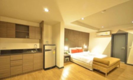 ขายอพาร์ทเม้นท์ / โรงแรม - ขายโรงแรม กรุงเทพฯ ตั้งอยู่สาทร ใกล้สถานีรถไฟฟ้าสีลม