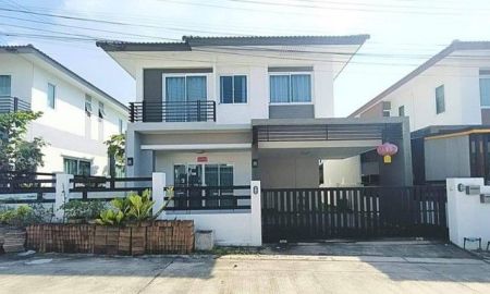 ให้เช่าบ้าน - ให้เช่าบ้านแฝด 2 ชั้น มบ.เลควัลเล่ย์บ่อวิน 3นอน พร้อมเฟอร์ โรบินสันบ่อวิน ใกล้นิคมอิสเทิร์นซีบอร์ด นิคมปิ่นทอง 1,2,3 ศรีราชา ชลบุรี