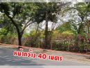 ขายที่ดิน - ที่ดินหมู่บ้านนวธานี ด้านหน้าติดถนนเมน ด้านหลังติดสนามกอล์ฟ