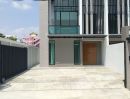 ขายอาคารพาณิชย์ / สำนักงาน - ขายบ้าน โครงการ (THE WINGS - NAKNIWAT18) Modern Luxury Home 3ชั้น ซอยนาคนิวาส18