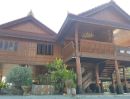 ขายบ้าน - ขายบ้านทรงไทย ใกล้พัทยา พร้อมที่ดิน 4-0-74 ไร่ไม้สักทั้้งหลัง พื้นไม้มะค่าโมง หนูแดง
