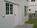 ให้เช่าบ้าน - ด่วน ให้เช่าบ้านใหม่ 2 ชั้น American Cottage Style สีสันสดใส 3 ห้องนอน 3 ห้องน้ำ 143ตรม. 40000 บาท