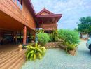ขายบ้าน - ขายบ้านทรงไทย สวยอลังการ บ้านไม้ทั้งหลัง พร้อมที่ดิน 4 ไร่ 75 ตรว.