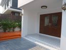 ให้เช่าบ้าน - บ้านพัฒนาการให้เช่า 3 ห้องนอน ใกล้ทองหล่อ 5 กม. Pattanakarn House for rent 3Bed / 5 Km. to Thonglor