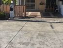 ขายบ้าน - ขายด่วนบ้านแฝด 2 ชั้น น่าอยู่ สะอาด เงียบสงบ ร่มรื่น เมืองชลบุรี