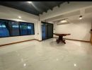 ให้เช่าบ้าน - บ้าน บ้านเดี่ยวศรีวรา 67 SQ.WA 80000 - สะอาดปลอดภัย กลางใจเมือง บ้านรีโนเวทพร้อมพักอาศัย บ้านเปล่า