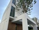 ขายบ้าน - ขายบ้านเดี่ยว 3 ชั้น บ้านสภาพใหม่ ไม่เคยเข้าอยู่ โครงการวีเว่ พระราม 9 : Vive Rama 9 บนถนนกรุงเทพกรีฑา