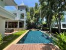 ขายบ้าน - ขายพร้อมผู้เช่าบ้านหรูติดทะเลบนหาดวงศ์อมาตย์ พัทยาเหนือ /Luxury Pool Villa on Private Beach, North Pattaya