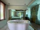 ขายบ้าน - ขายพร้อมผู้เช่าบ้านหรูติดทะเลบนหาดวงศ์อมาตย์ พัทยาเหนือ /Luxury Pool Villa on Private Beach, North Pattaya