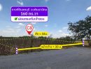 ขายที่ดิน - ขายที่ดินโฉนด 160 ตรว มีน้ำ ไฟ ถนน 8 เมตร ต.ช่องสาริกา อ.พัฒนานิคม จ.ลพบุรี (C8)