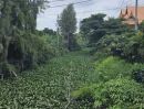 ขายที่ดิน - ขายที่ดินเปล่า ติดสถานีรถไฟฟ้าสายสีเหลือง บน ถนน.ศรีนครินทร์