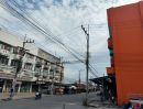 ให้เช่าอาคารพาณิชย์ / สำนักงาน - ตลาดบูรพา 2.6 กม. อาคารพาณิชย์ 3.5 ชั้นห้องมุม ตลาดโรงสี บางวัว โลตัส วัดบางเกลือ รร.ศรีวิทยา 2.3 กม.3 นอน รีโนเวทใหม่ 25 ตร.วา.280 ตร.ม.