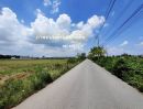 ขายที่ดิน - ขายที่ดิน ถนนหทัยราษฎร์ สามวาตะวันตก (เหมาะทำหมู่บ้านจัดสรร + คลังสินค้า) 58-1-45 ไร่ หน้ากว้าง 187