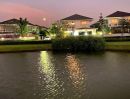 ให้เช่าบ้าน - ให้เช่าบ้านเดี่ยว 2 ชั้น 56ตรว. ถนนพระราม 9-กรุงเทพกรีฑาตัดใหม่ ทะลุออกซอยมิสทีนรามคำแหงได้