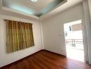 ขายบ้าน - ขายบ้านเดี่ยว 2ชั้น มบ.สยามธารามันตรา ขนาด 62 ตรว บ้านสไตล์ล้านนนาประยุกต์ ใกล้ห้างโลตัสบ้านบึง ใกล้ตลาดบ้านบึง ชลบุรี