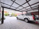 ขายบ้าน - ขายบ้านเดี่ยว 2 ชั้น 2 หลัง เนื้อที่ 97.2 ตร.ว. หมู่บ้านกฤติกา ซอยประชาอุทิศ ถนนสรงประภา ดอนเมือง ใกล้สนามบินดอนเมือง ใกล้รถไฟฟ้าสายสีแดง