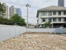 ให้เช่าทาวน์เฮาส์ - ประกาศให้เช่าที่ดิน พร้อมสิ่งปลูกสร้าง สุขุมวิท Land for Rent at Sukhumvit 49/17 (S03-1983) ประกาศให้เช่าที่ดิน พร้อมสิ่งปลูกสร้าง ที่ตั้ง: สุขุมวิท 4