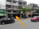 ขายอาคารพาณิชย์ / สำนักงาน - อาคารพาณิชย์ 3 ชั้นครึ่ง 2 คูหาเปิดถึงกัน พท.รวม 40 ตรว.ริมถนนสายไหมซอย 25