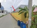ขายโรงงาน / โกดัง - ขายโรงงานผลิตแผ่นเหล็กชุบสังกะสีขึ้นรูป พร้อมออฟฟิศ ( ปิดกิจการแล้ว ) บนถนนเลียบคลองส่งน้ำ รถบรรทุกขนาดใหญ่ สามารถเข้าออกได้ 2 ทาง คือ ถนนคลองส่งน้ำ