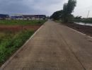 ขายที่ดิน - ขาย ที่ดิน (ขายยกแปลง) ถมแล้ว ที่ดินสวยมาก ติดถนนคอนกรีต ติดคลอง ที่ดิน คลอง 3 5 ไร่