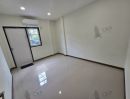 ขายทาวน์เฮาส์ - ทาวน์เฮาส์ มบ.ธนวรรณ พหลโยธิน 52 รีโนเวทใหม่ สวยทันสมัย ใกล้BTSสะพานใหม่และห้างสรรพสินค้า