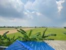 ขายทาวน์เฮาส์ - ทาวน์โฮมรีโนเวทใหม่ พร้อมอยู่ โครงการหมู่บ้านสุชา บางบัวทอง ตำแหน่งบ้านดีอยู่ต้นซอย ถนนส่วนกลางหน้าบ้านกว้าง 8 เมตร สามารถจอดรถหน้าบ้านได้