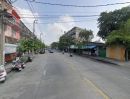 ขายที่ดิน - ขายที่ดินพร้อมสิ่งปลูกสร้าง ติดถนน ลาดพร้าววังหิน ใกล้ โรงพยาบาลเปาโลโชคชัย 4 !